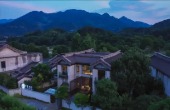 Lishui Zunlanyue Juzhuju (Guyanhuaxiang Scenic Area Branch)