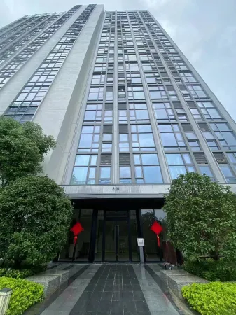 Haolang. Loft High Altitude Haijing Apartment