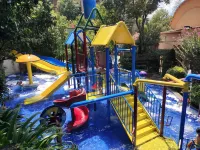 Fumin Mingxiyuan Hot Spring Resort Hotels in Fumin