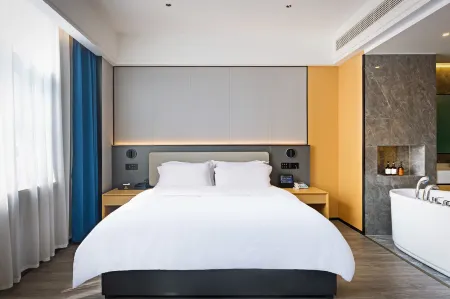 Ronggang International Hotel Отели рядом с достопримечательностью «Jiangxi Polytechnic College (East Campus)»