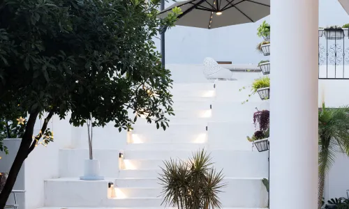 ANDER HOTEL