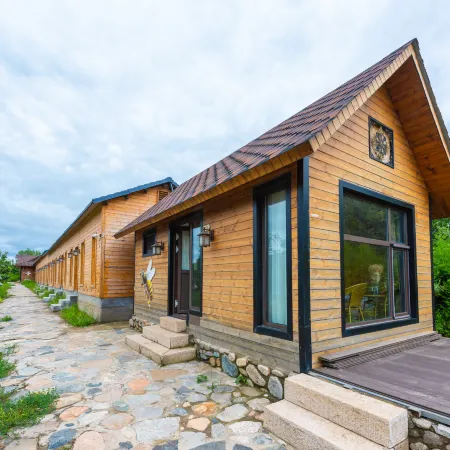 Yipu Mountain Resort