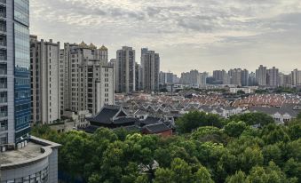 Shanghai Huaihai Hotel