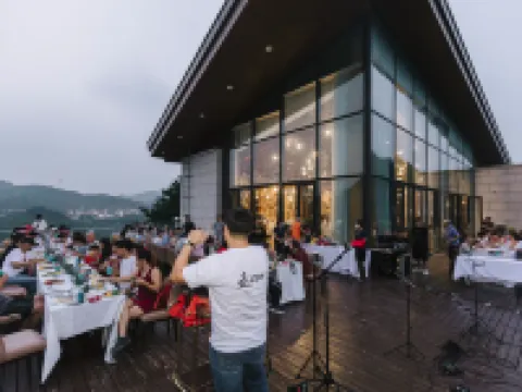 Sijishan Resort Hotels in Luanping
