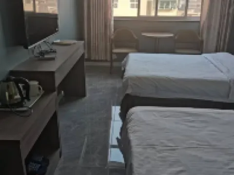 luoninghuayifengshang Hotels in Luoning County