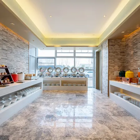 Lefeng Hotel (Antai International Square, Rizhao University Town)