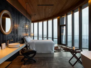 BRIGHT.QI HOTELS&RESORT