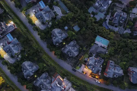 Tengchong Remembrance Inn Отели рядом с достопримечательностью «Beihai Wetland»