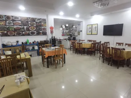 Wensong Chinese Inn Отели рядом с достопримечательностью «Huangshan Scenic Area»