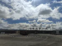 Qinghai Lake Jinshawan Camping Base
