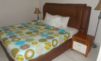 Davok Suites Uyo - Housity