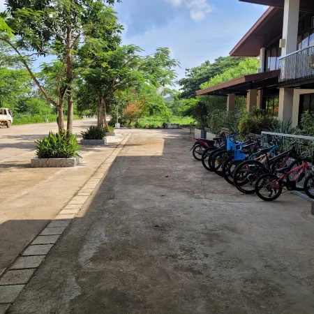 Fernvale Leisure Club and Resort