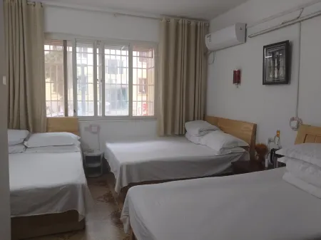 Tiantian Accommodation (Wuhan Business School) Отели рядом с достопримечательностью «Wuhan Business College»