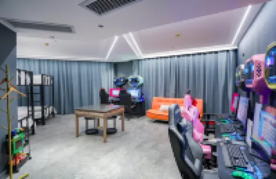Whale e-sports hotel