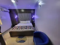 Hotel Capitol