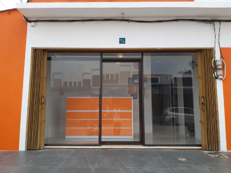 Capital O 93076 Batam Backpacker Guesthouse 2 Отели рядом с достопримечательностью «Kumala Shipyard»