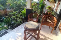 OYO 93269 Eyang Kostel Hotel di Kecamatan Purwodadi