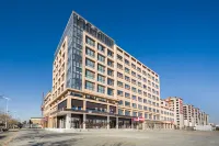 JI Hotel (Cangzhou Huanghua Yingbin Avenue) - parking