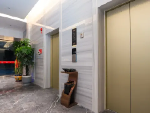 Karljek Kyung Hui Hotel Hotels in Karakax