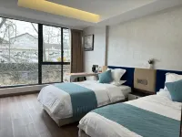 Pujiang Pujiang Homestay Hotels in Pujiang