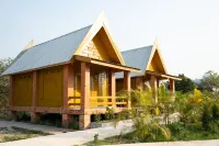 Vang Vieng Romantic Place Resort Hotels in Vang Vieng