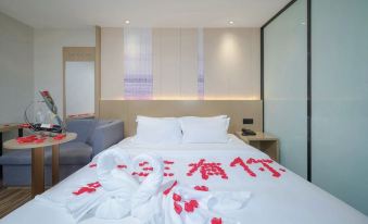 7-day Hotel (Beijing Gongti East Bridge Subway Station)