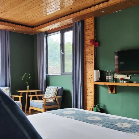 Jianju Tie-dye Homestay (Zhaoxing Dong Village)