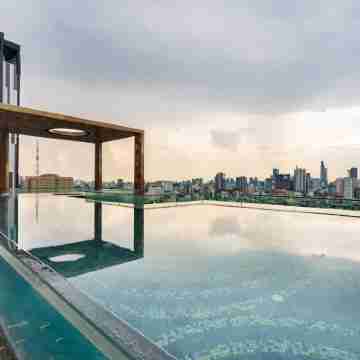 D1mension Riverside - ANGIA Hospitality Dining/Meeting Rooms