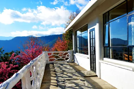 Sakura Valley Wen Sakura Building Отели в г. Наньцзян