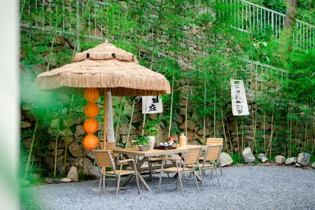 Cozy House in Shiquan