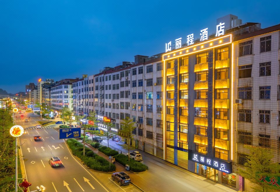 hotel overview picture