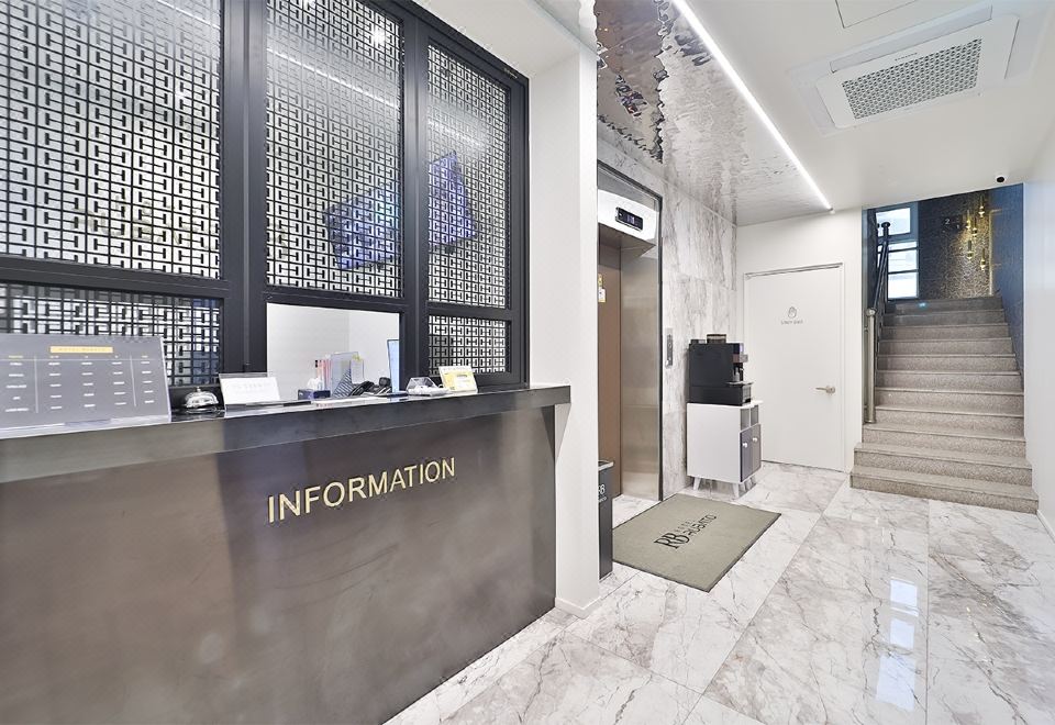 3. 루바토 호텔 울..