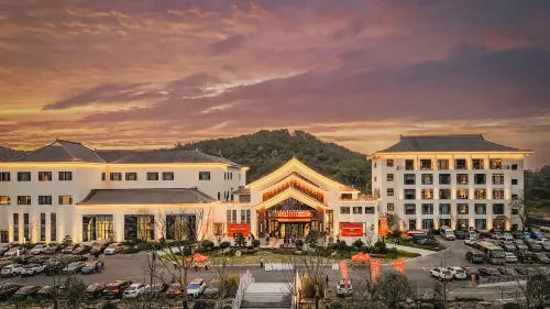 M.A.N. RESORT HOTEL ZONGYANG Hotels in Zongyang County