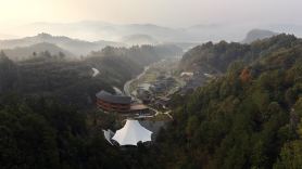 WONDER LIFE IN WUDANG LINGXI VALLY