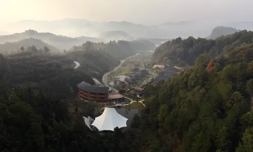 武當靈溪谷·雲野帳篷客度假飯店