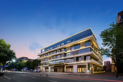 Days Hotel by Wyndham Xianju Downtown