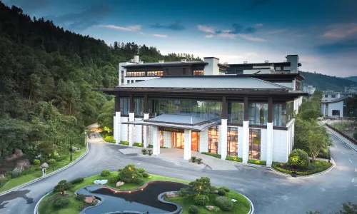 Lisong Yunyaogu Hot Spring Hotel