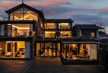 Wanchuanxu · ValleVive Sunshine on Golden Mountains Panoramic View Resort Hotel Отели рядом с достопримечательностью «Lijiang Snow Mountain Falcon Valley Scenic Area»