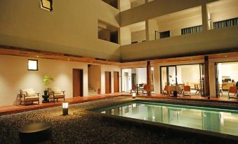 Four Seasons Hot Spring Private Soup Resort Hotel