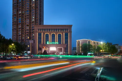 Sky Garden Hotel (Kashgar Ancient City Branch)