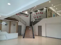 Ejin Banner Mengya International Hotel