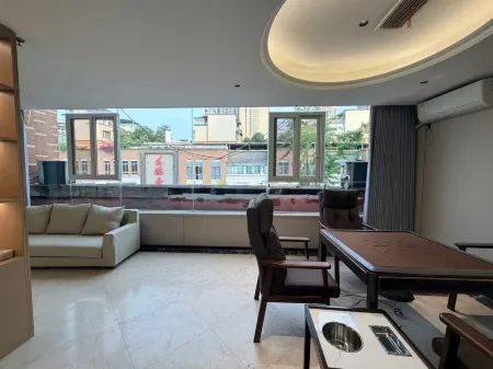 Anyue Haoying Hotel Отели рядом с достопримечательностью «Anyue Stone Carvings»