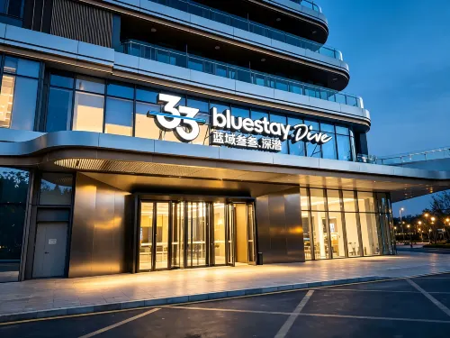 bluestay · Dive Hotel - Family