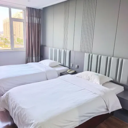 Ruifeng Business Hotel