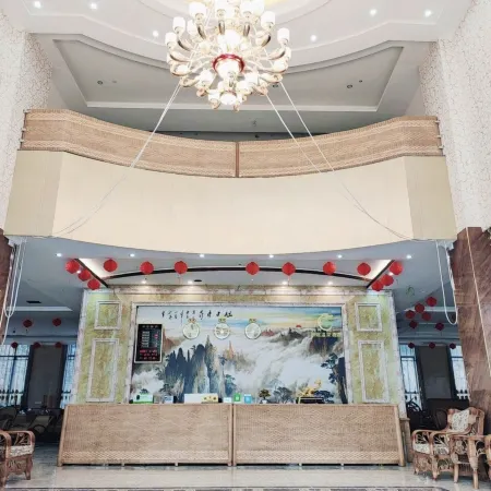 Wuhua Weilong Hot Spring Hotel