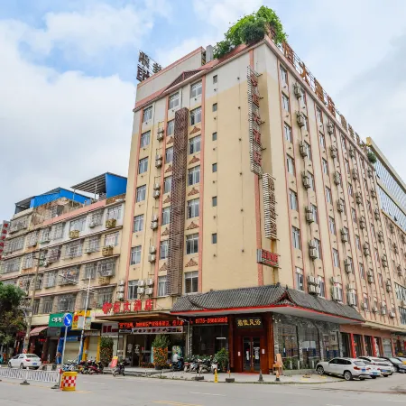 Heng Da Hotel (Yulin Railway Station Zhongyaogang) Отели в г. Юйлинь