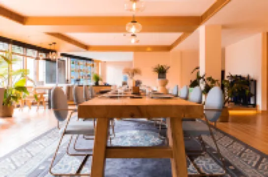 Xijiang Sanchunli Zhong Panorama Meisu