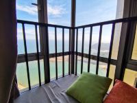 南澳南客汇海景公寓 - 阳台海景温馨两房一厅