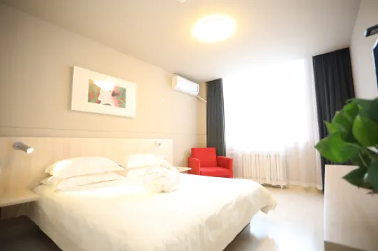 Jinjiang Inn Pingliang West Station Xuanhe New City