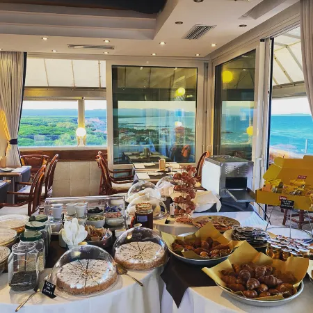 Vintage Hotel Tornese - Business & Events